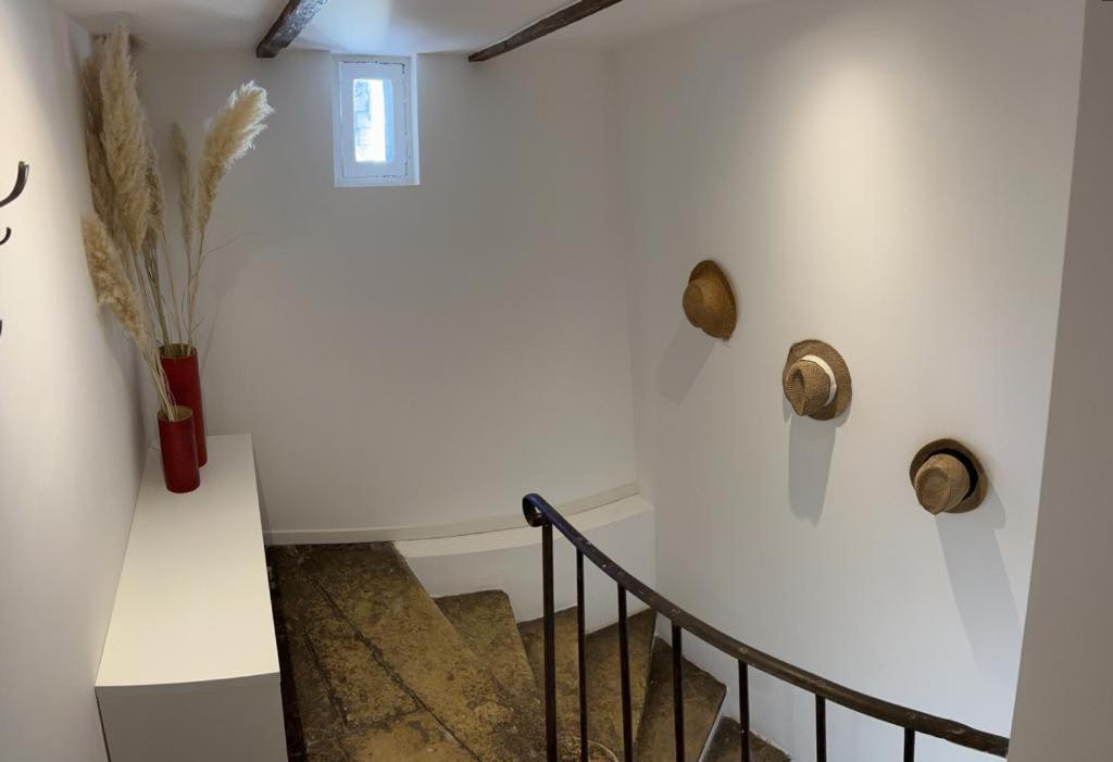 Bed and Breakfast Oustaou De Betty Et Bob Le Cailar Esterno foto